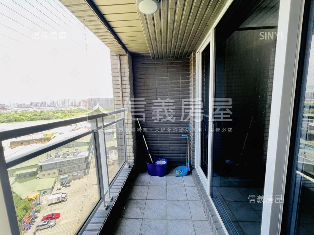 專任華盛頓河景兩房車位房屋室內格局與周邊環境