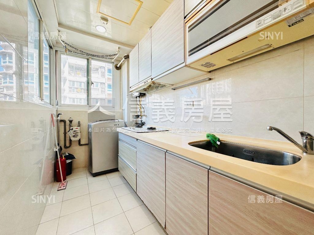 台北灣觀海三房房屋室內格局與周邊環境