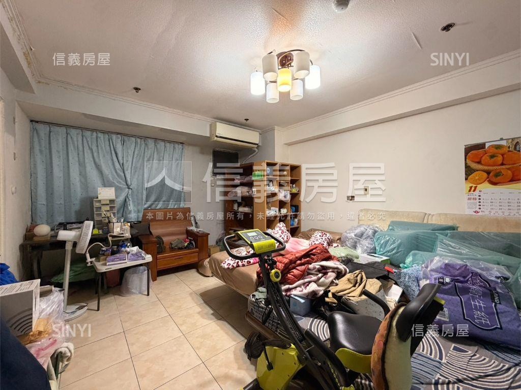 專任車站旁景觀三房車位房屋室內格局與周邊環境