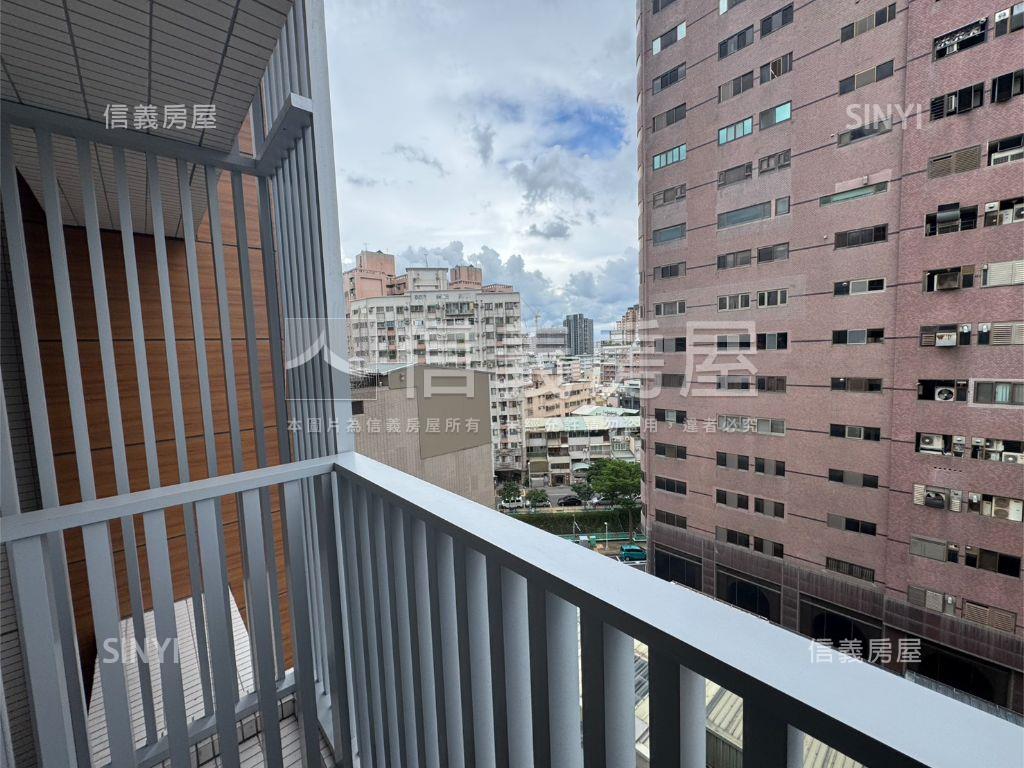 亞昕一緻兩房兩衛平車位房屋室內格局與周邊環境