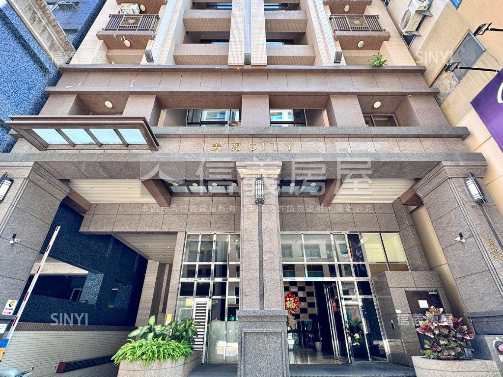 鑫巨蛋Ⅱ旁高樓雙陽台兩房房屋室內格局與周邊環境