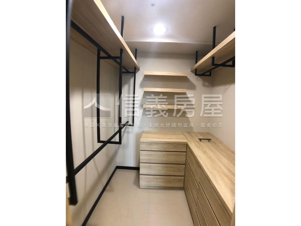 七期質感社區雙平車裝潢戶房屋室內格局與周邊環境