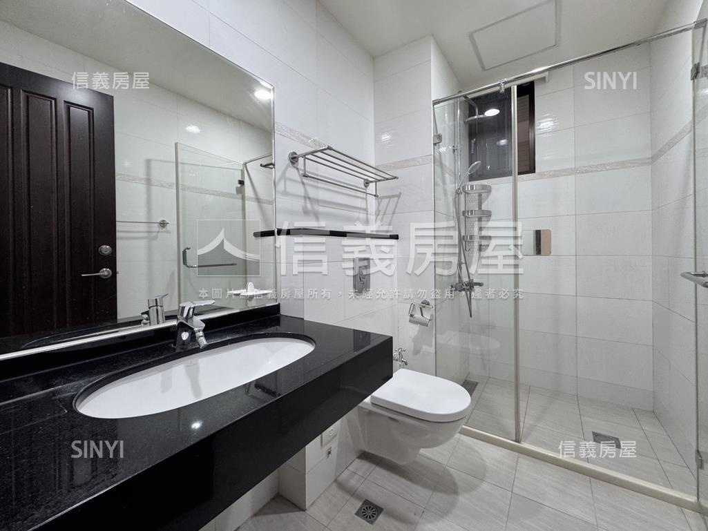 太子雲端面公園四房雙車位房屋室內格局與周邊環境