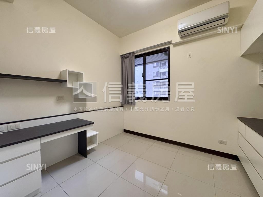 太子雲端面公園四房雙車位房屋室內格局與周邊環境