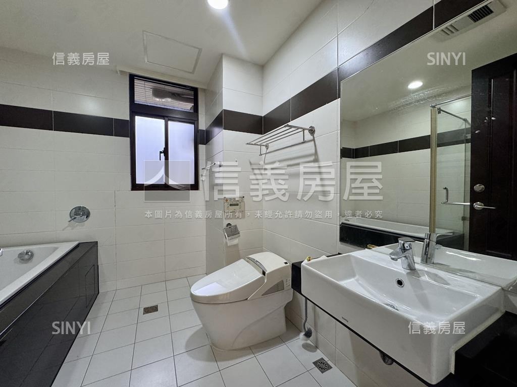 太子雲端面公園四房雙車位房屋室內格局與周邊環境