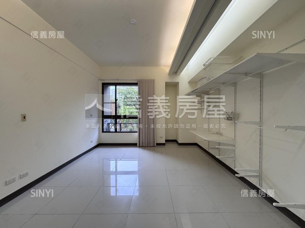 太子雲端面公園四房雙車位房屋室內格局與周邊環境