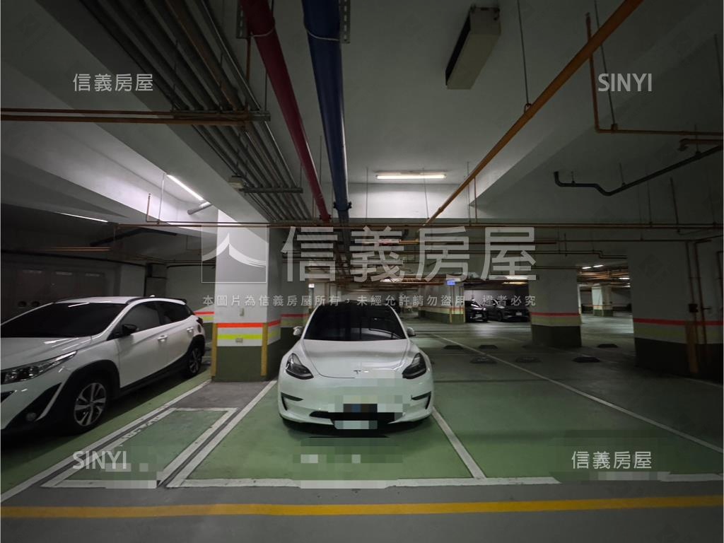 太子雲端面公園四房雙車位房屋室內格局與周邊環境