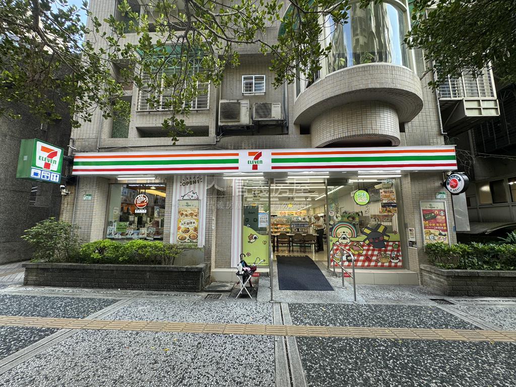 南港國宅高樓美景電梯美宅房屋室內格局與周邊環境