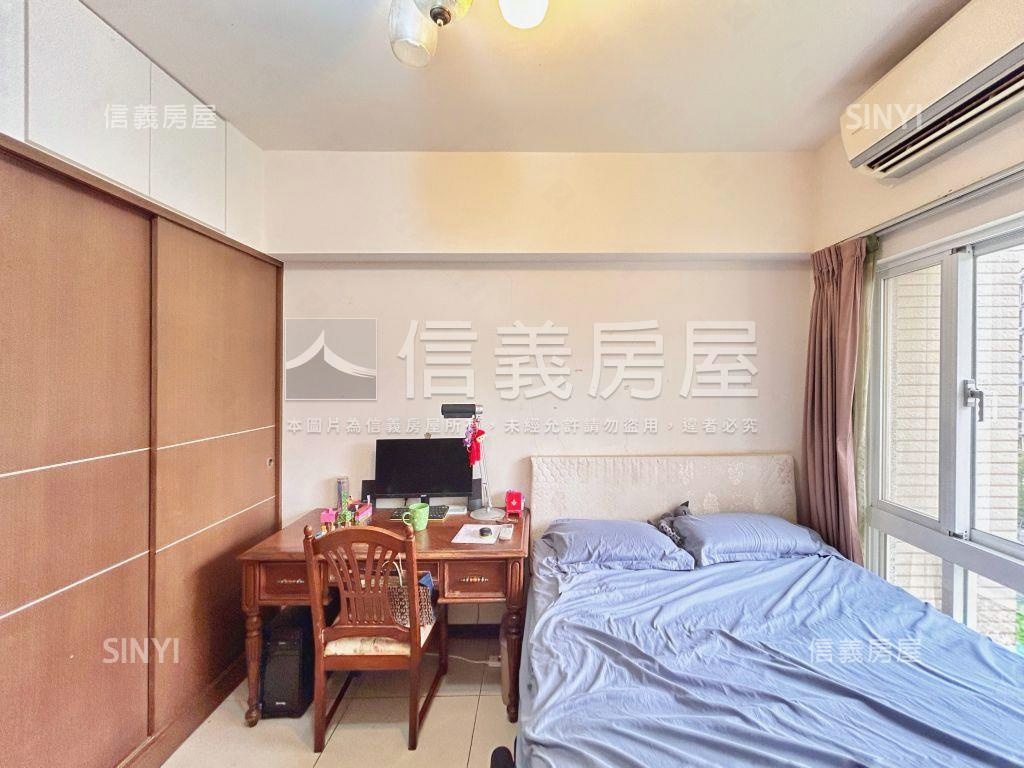 鉑晶典雅裝潢三房車位房屋室內格局與周邊環境