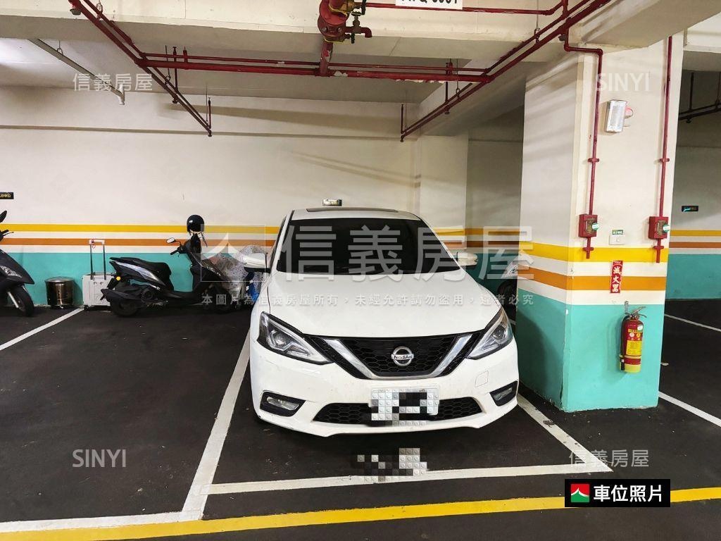 鉑晶典雅裝潢三房車位房屋室內格局與周邊環境