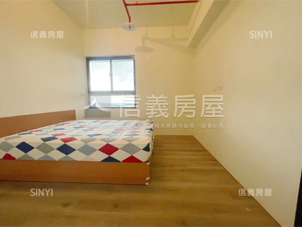 全新‧華登新城峰二房車位房屋室內格局與周邊環境