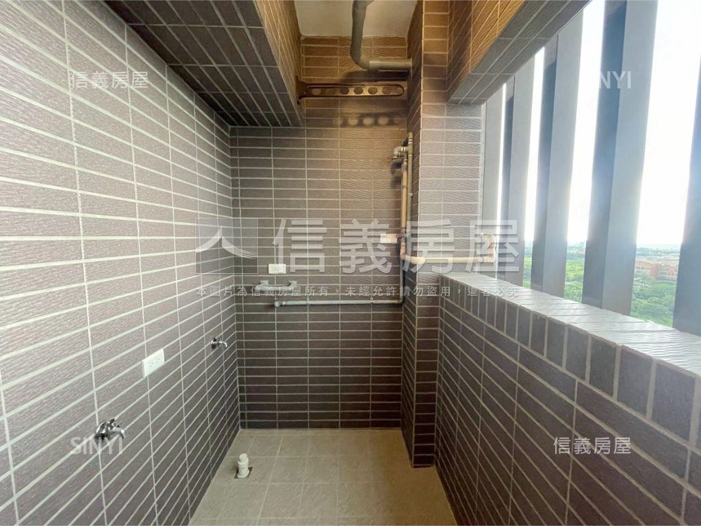 全新‧華登新城峰二房車位房屋室內格局與周邊環境