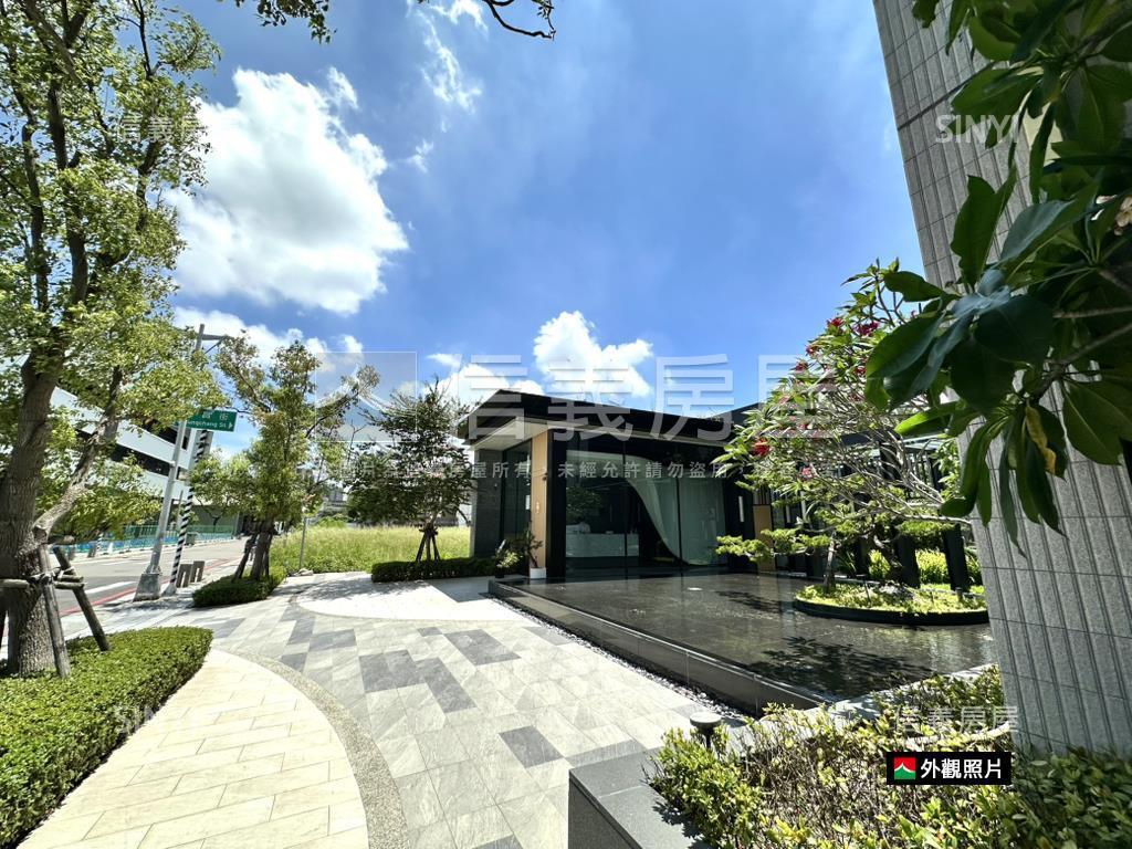 １４期漢神百貨智能社區宅房屋室內格局與周邊環境
