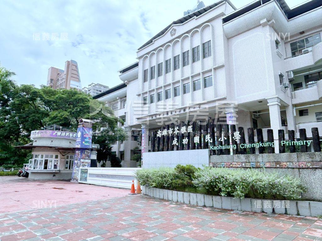 新灣區正路翻新透天房屋室內格局與周邊環境