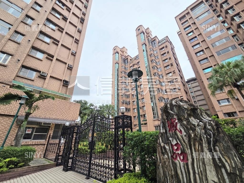 不敗傳說城品３房高樓美裝房屋室內格局與周邊環境