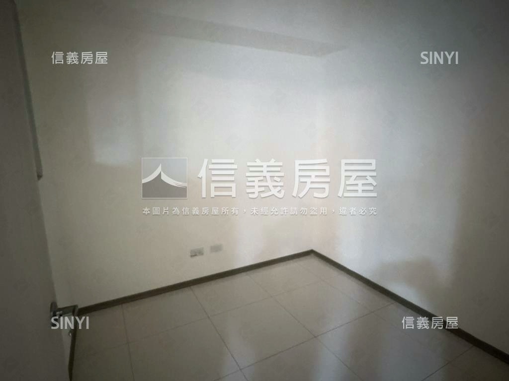 仰星殿兩房車屋主誠意賣房屋室內格局與周邊環境