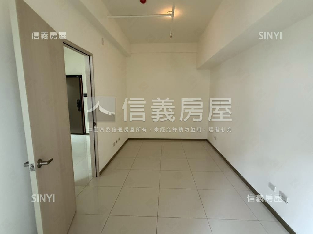 仰星殿兩房車屋主誠意賣房屋室內格局與周邊環境