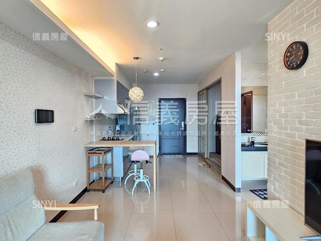 朝南杜拜質感高樓視野屋房屋室內格局與周邊環境