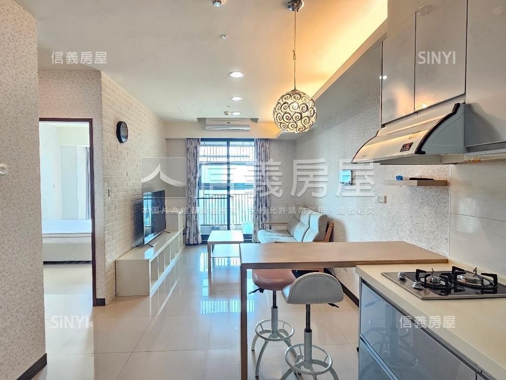 朝南杜拜質感高樓視野屋房屋室內格局與周邊環境