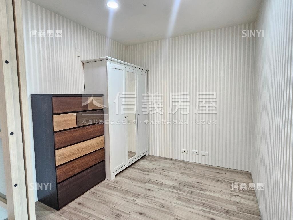 朝南杜拜質感高樓視野屋房屋室內格局與周邊環境