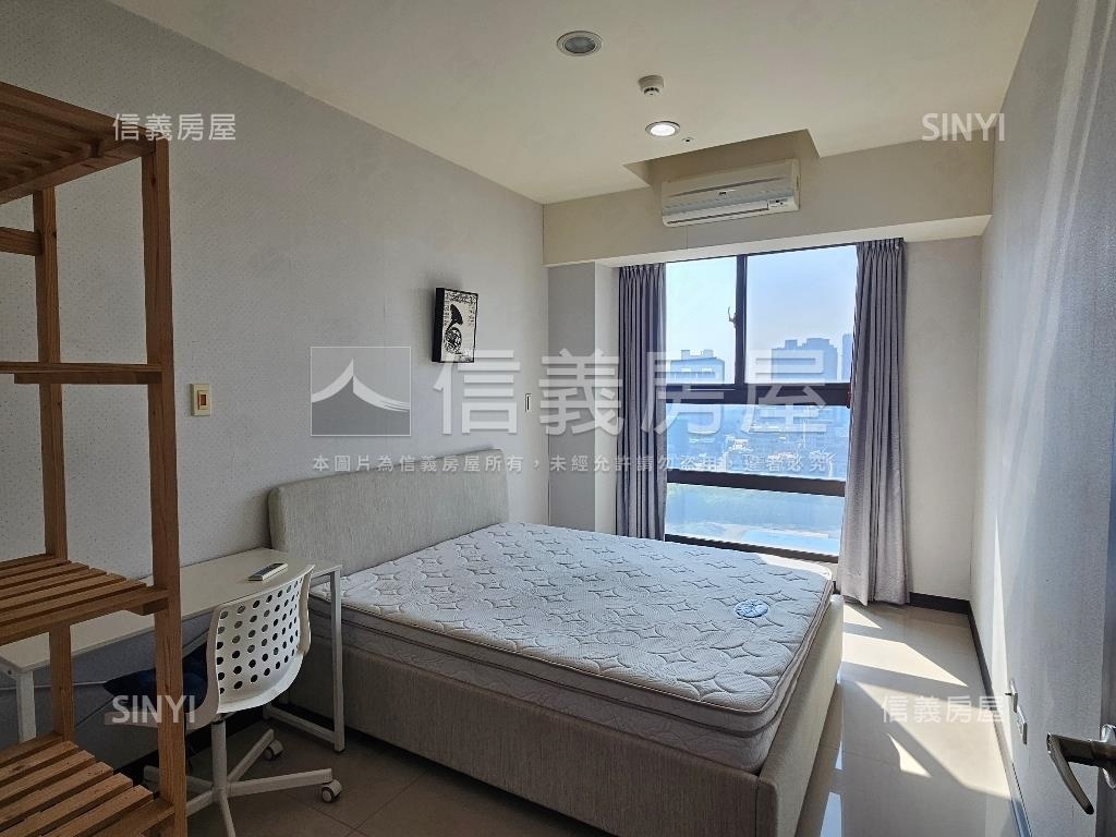 朝南杜拜質感高樓視野屋房屋室內格局與周邊環境