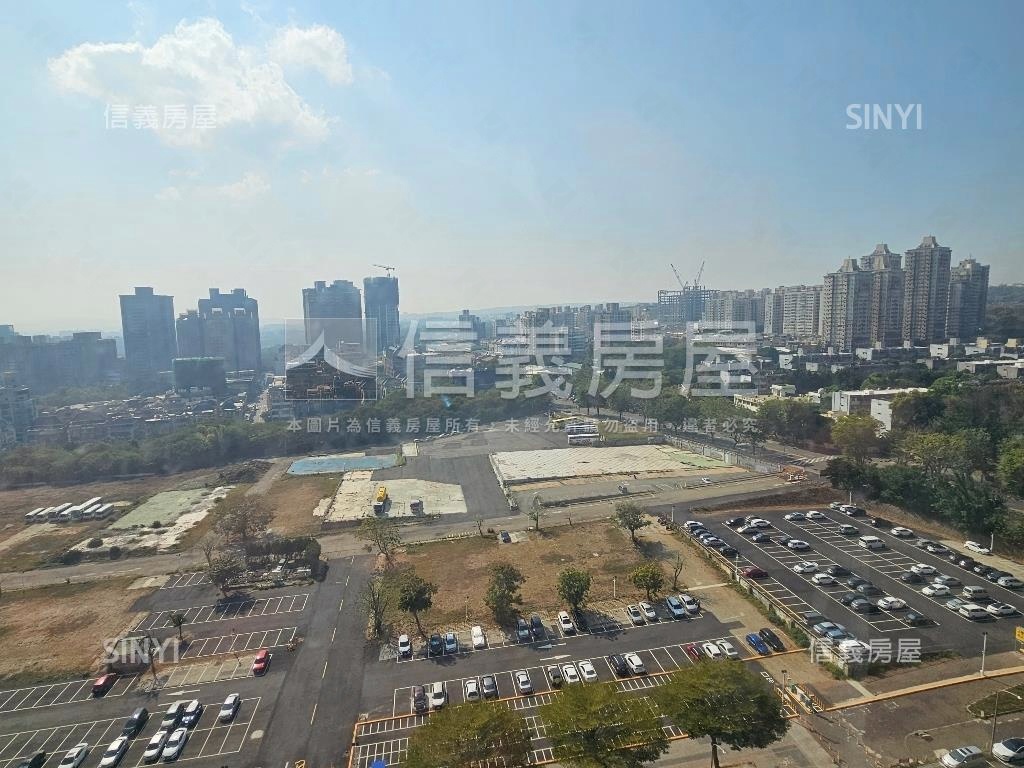 朝南杜拜質感高樓視野屋房屋室內格局與周邊環境