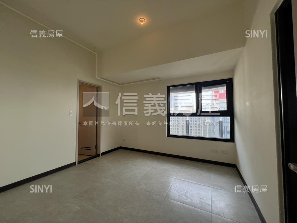 愛情河左岸蔚藍海景首排房屋室內格局與周邊環境