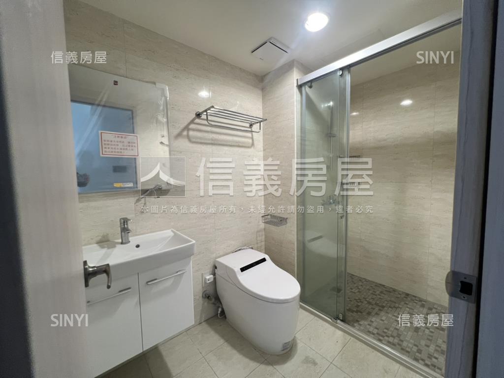 愛情河左岸蔚藍海景首排房屋室內格局與周邊環境