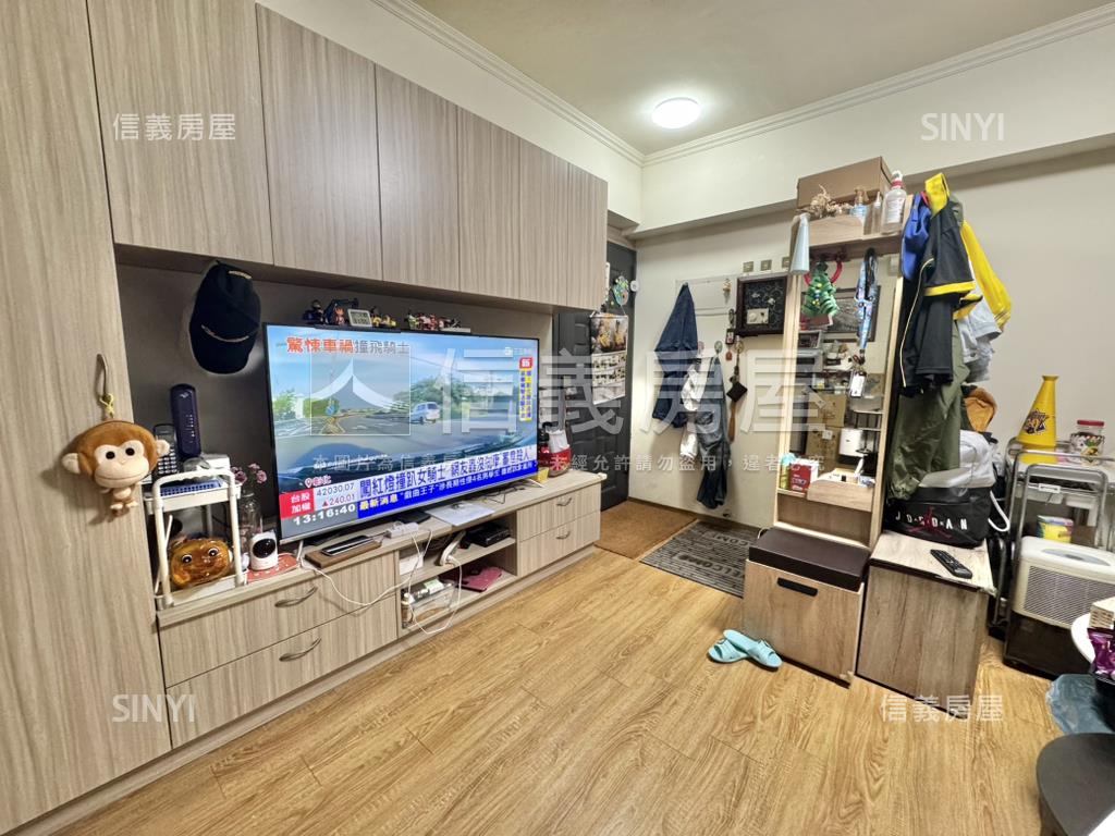 五期低總價美裝潢屋房屋室內格局與周邊環境