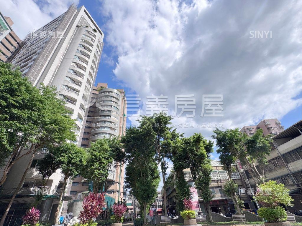 公園富麗綠景三房車位房屋室內格局與周邊環境