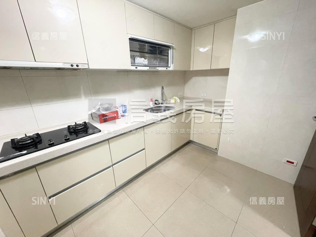 首都帝景景觀高樓房屋室內格局與周邊環境