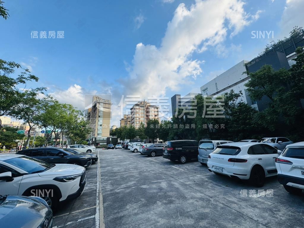 美麗華持分娛樂用地房屋室內格局與周邊環境