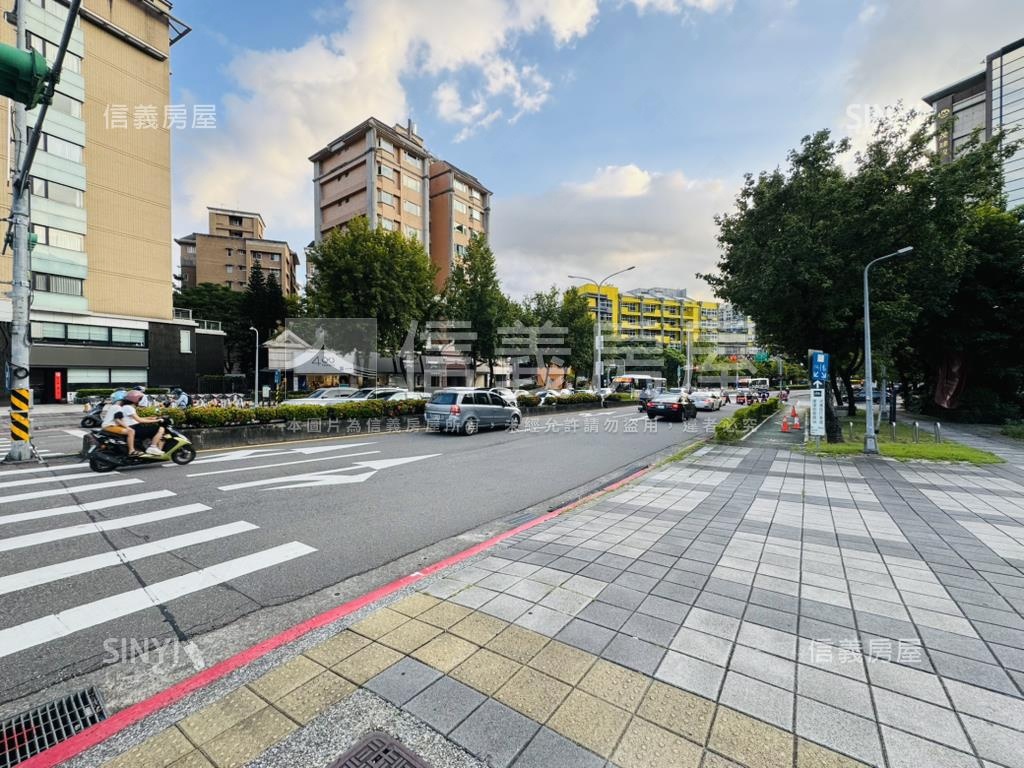 美麗華持分娛樂用地房屋室內格局與周邊環境