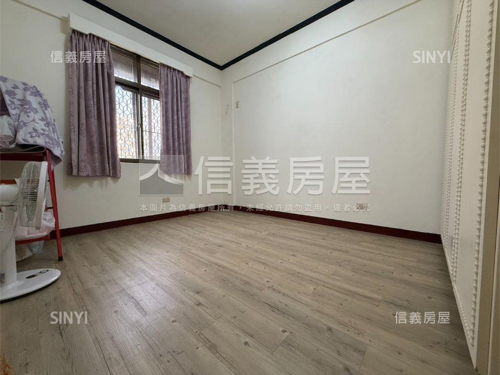 稀有雙拼電梯華廈房屋室內格局與周邊環境
