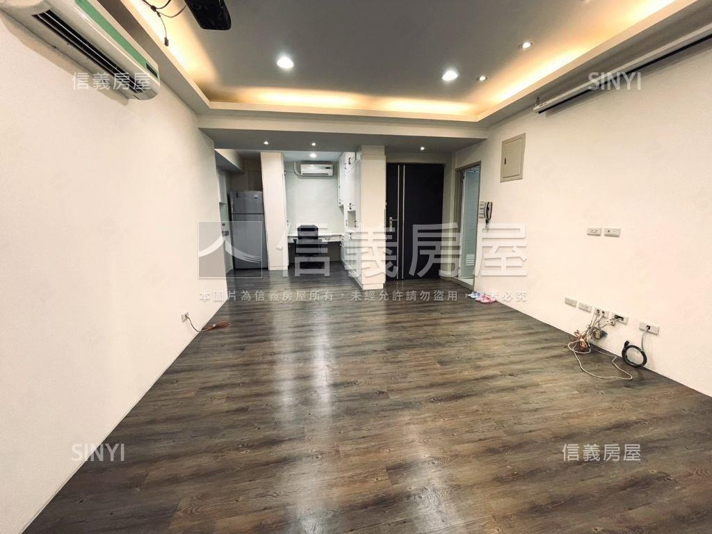 國館巨蛋捷運靜巷一樓房屋室內格局與周邊環境