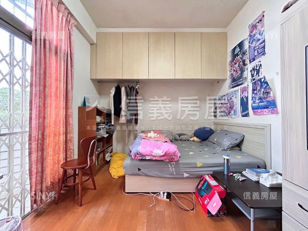 名仕山莊山景好房房屋室內格局與周邊環境