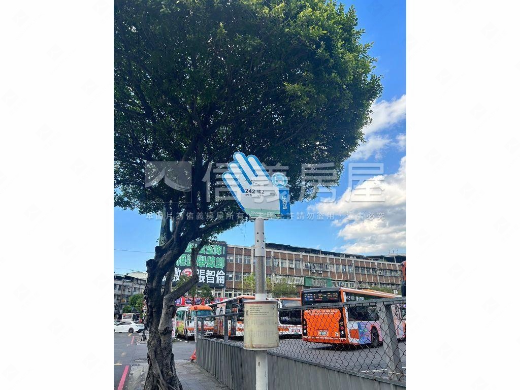 名仕山莊山景好房房屋室內格局與周邊環境