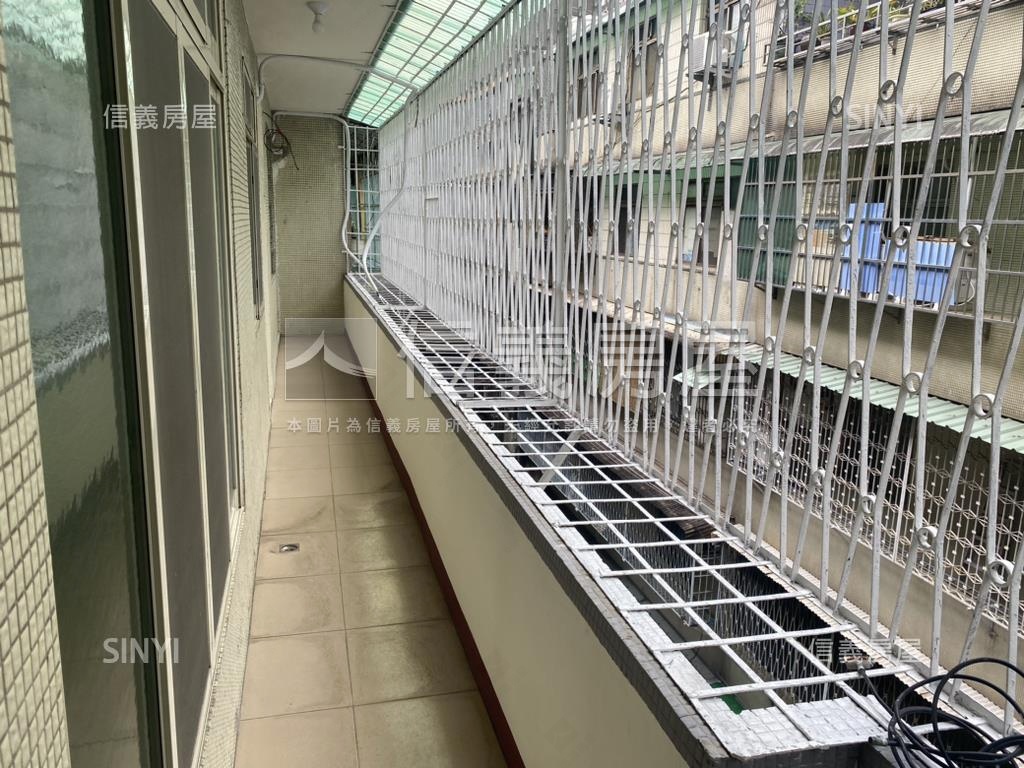 近環球方正好棒房屋室內格局與周邊環境