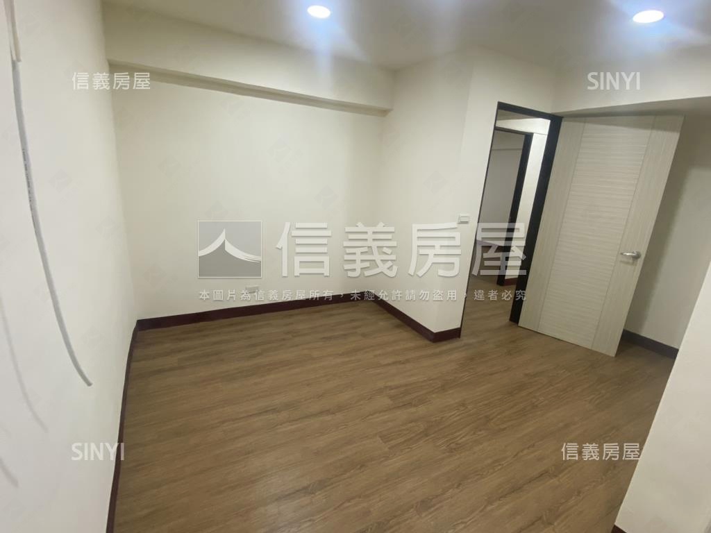 近環球方正好棒房屋室內格局與周邊環境