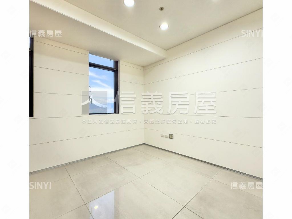 天空之城豪氣景觀戶房屋室內格局與周邊環境