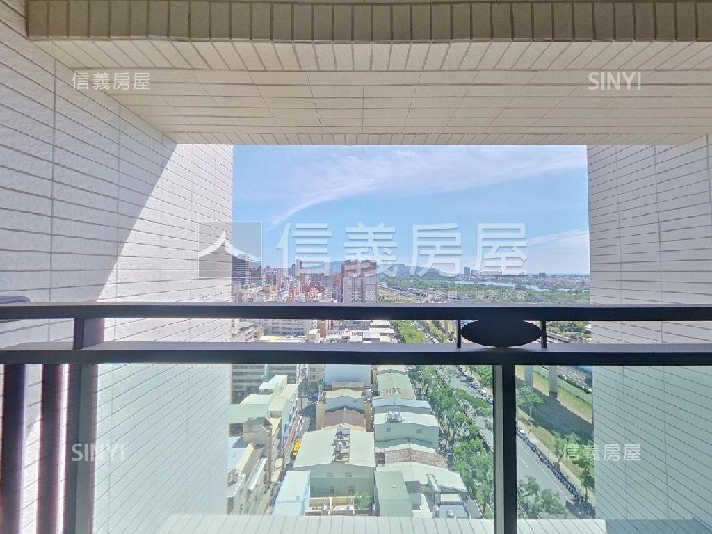 芳崗輕奢頂客高樓豪宅房屋室內格局與周邊環境