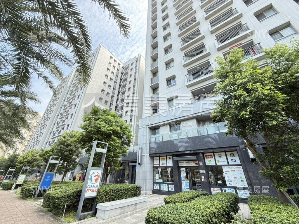 新業大面寬潛力置產店面房屋室內格局與周邊環境
