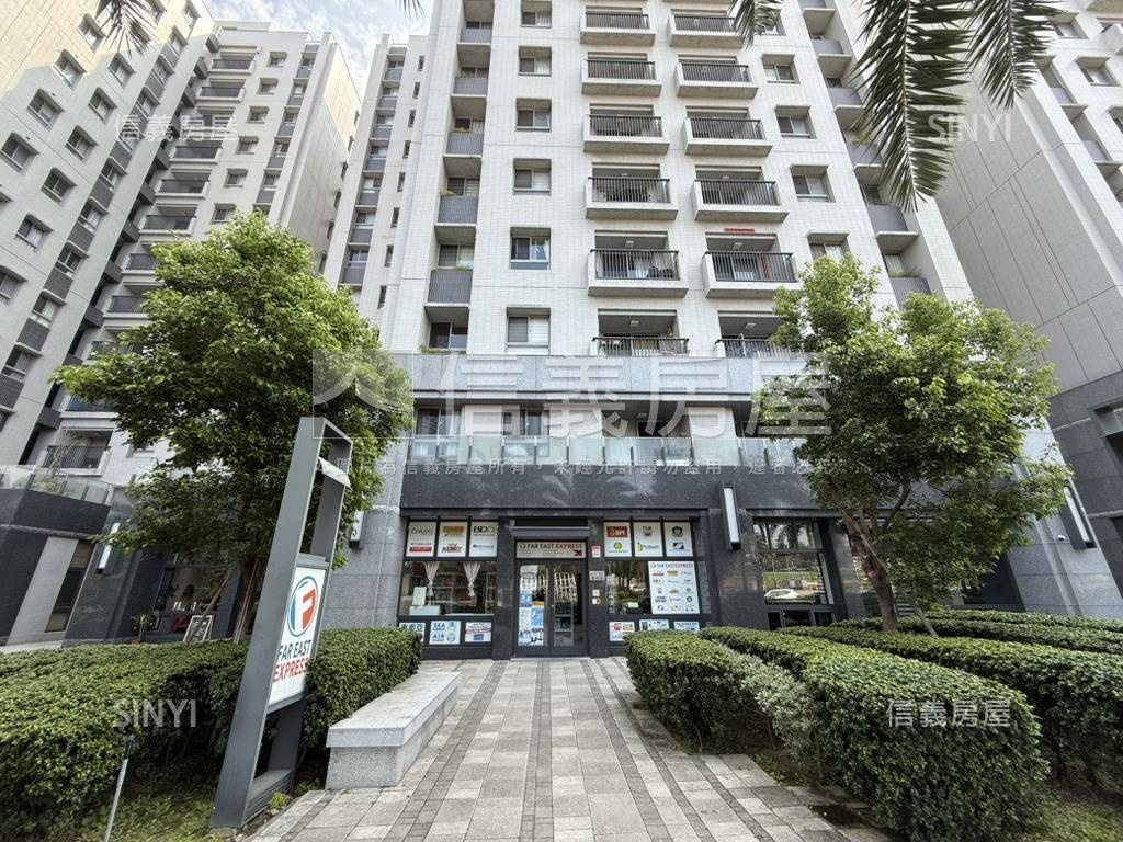新業大面寬潛力置產店面房屋室內格局與周邊環境