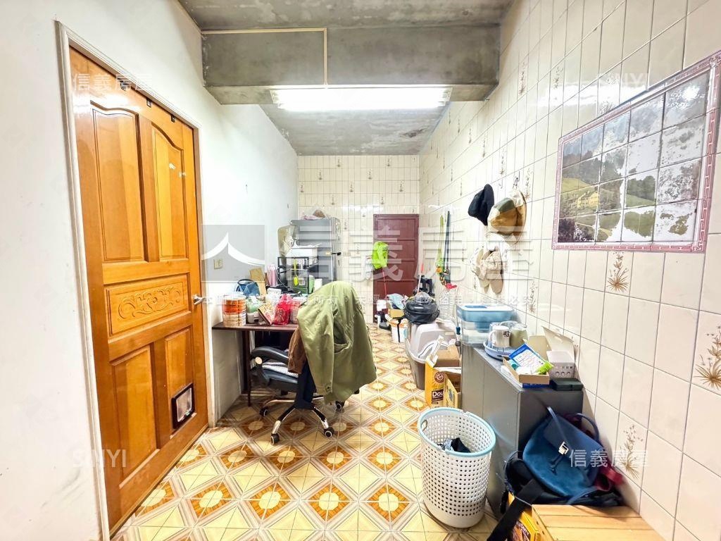 近夜市低總價透天厝房屋室內格局與周邊環境