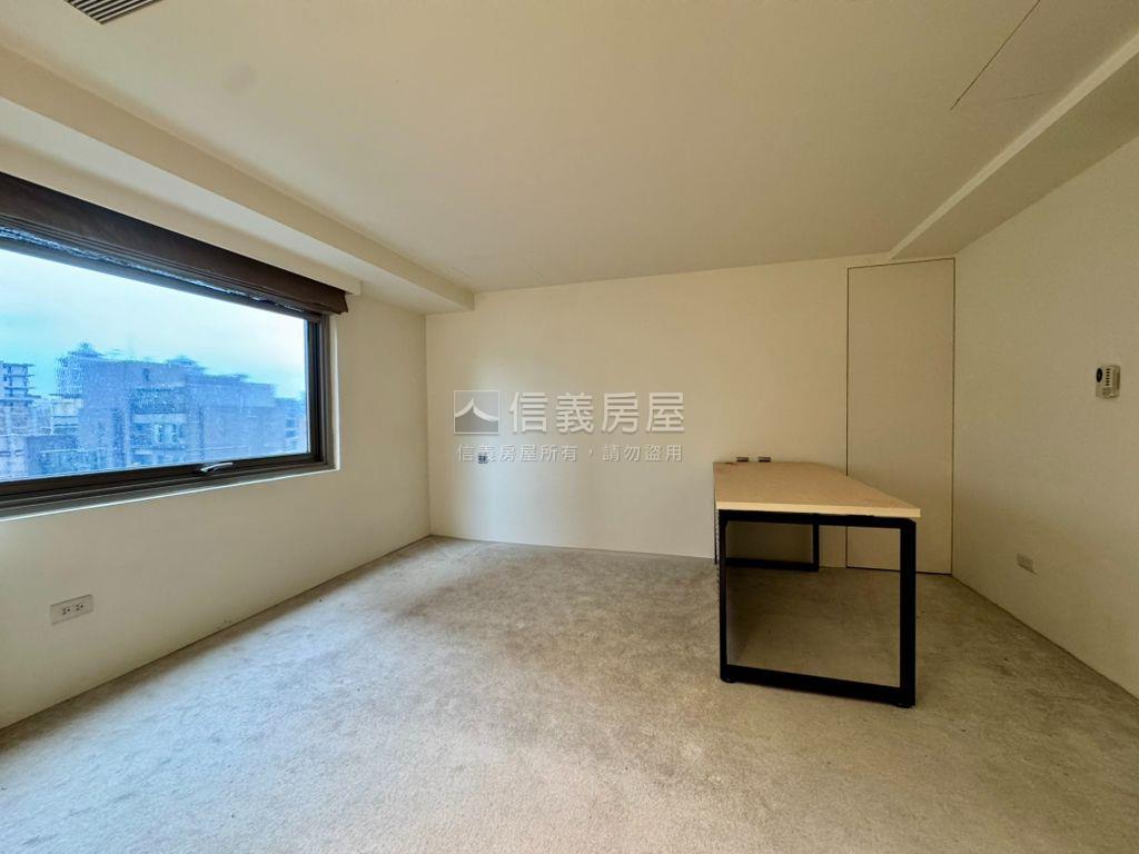 仁愛首都高樓美屋房屋室內格局與周邊環境