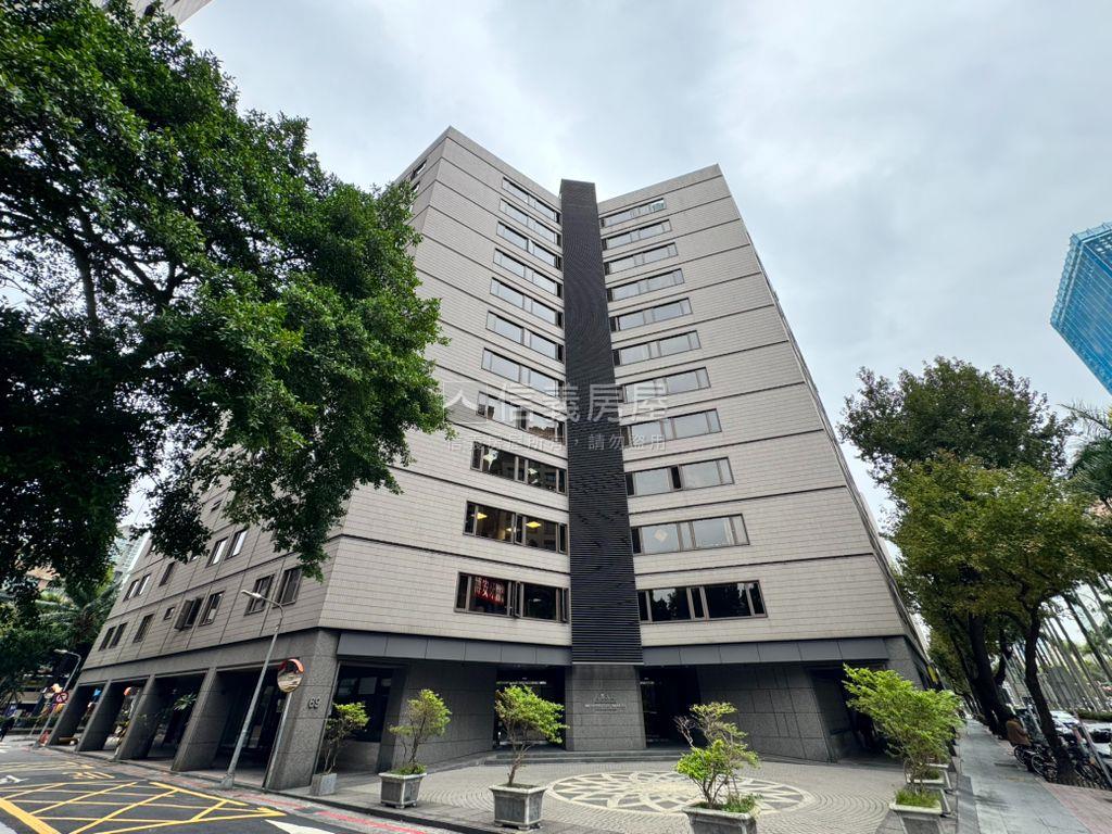 仁愛首都高樓美屋房屋室內格局與周邊環境