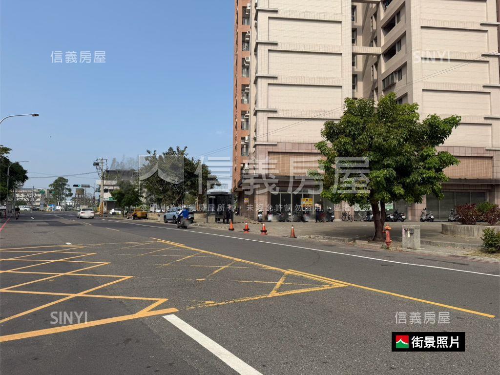 二空新城三房平車房屋室內格局與周邊環境