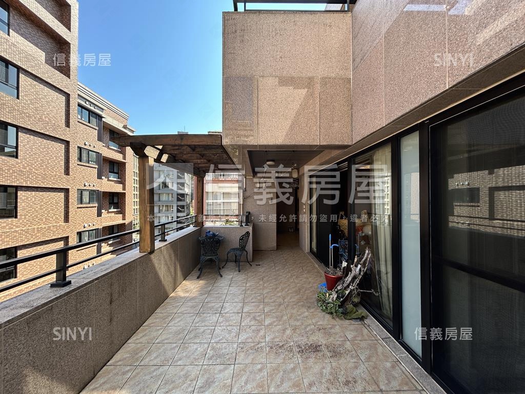 美景新景澤樓中樓豪邸房屋室內格局與周邊環境