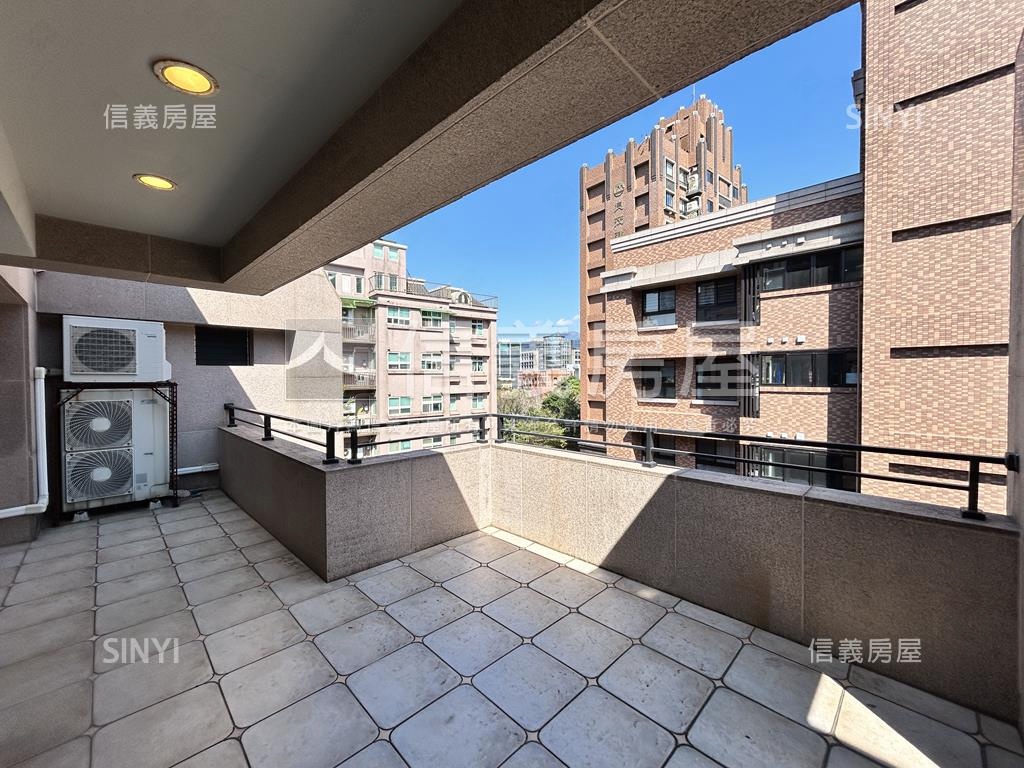 美景新景澤樓中樓豪邸房屋室內格局與周邊環境