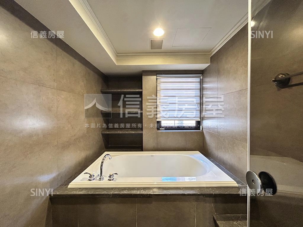 美景新景澤樓中樓豪邸房屋室內格局與周邊環境